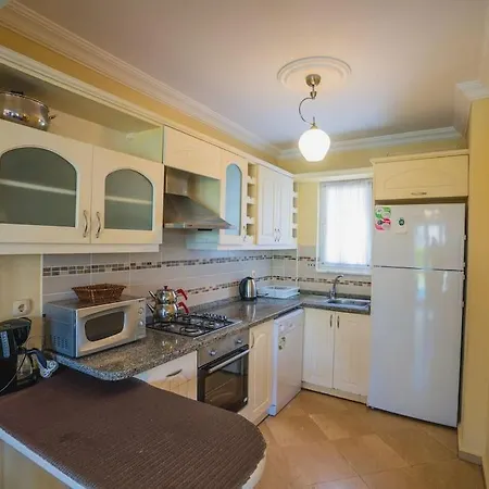 Calis'ta Denize Sifir 8 Kisilik Pearl 9 别墅 费特希耶