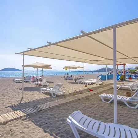 빌라 Calis'ta Denize Sifir 8 Kisilik Pearl 9 *