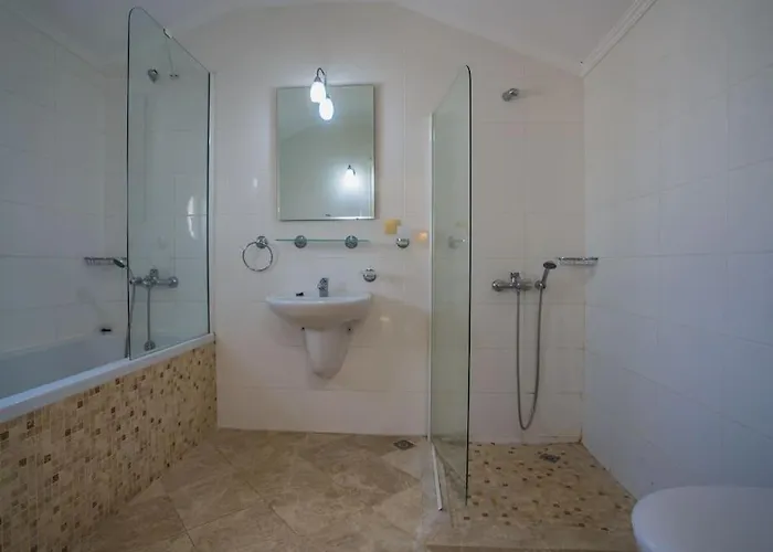 Calis'ta Denize Sifir 8 Kisilik Pearl 9