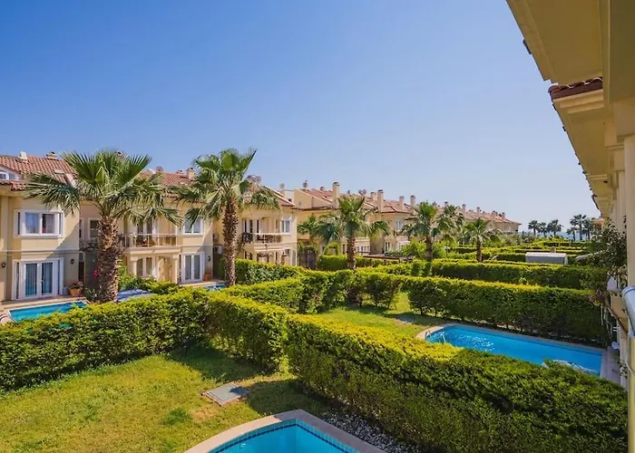 Calis'ta Denize Sifir 8 Kisilik Pearl 9 Villa Fethiye