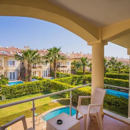 Calis'ta Denize Sifir 8 Kisilik Pearl 9 Villa *